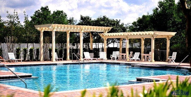 Building Photo - MOVE IN SPECIAL- 2 Bed / 2 Bath Condo with 1-Car Garage in Harmony – Move-In Special!