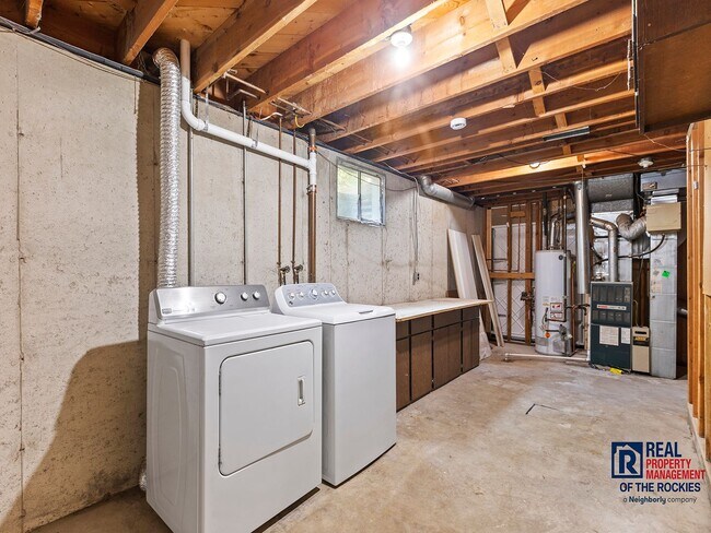 Building Photo - Modern Fort Collins Gem: Newly Remodeled H...