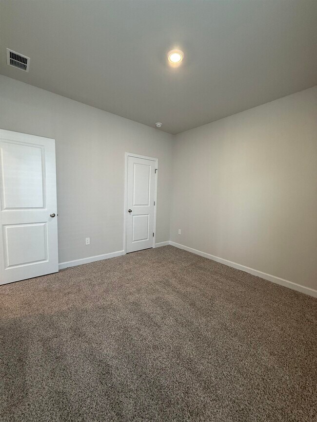 Building Photo - 4819 Hopespring St
