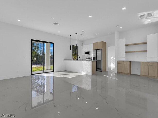 Building Photo - 1839 Lockhaven Ct