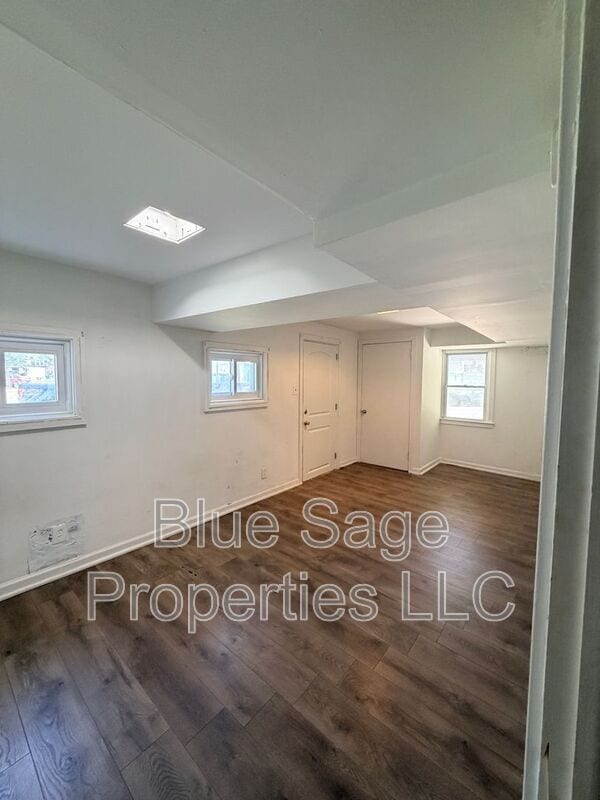 Building Photo - 601 Littlecroft Rd