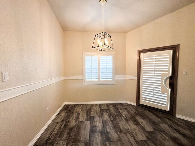 Building Photo - “Spacious 4-Bedroom, 2-Bathroom Home with Pool in Tamarack”