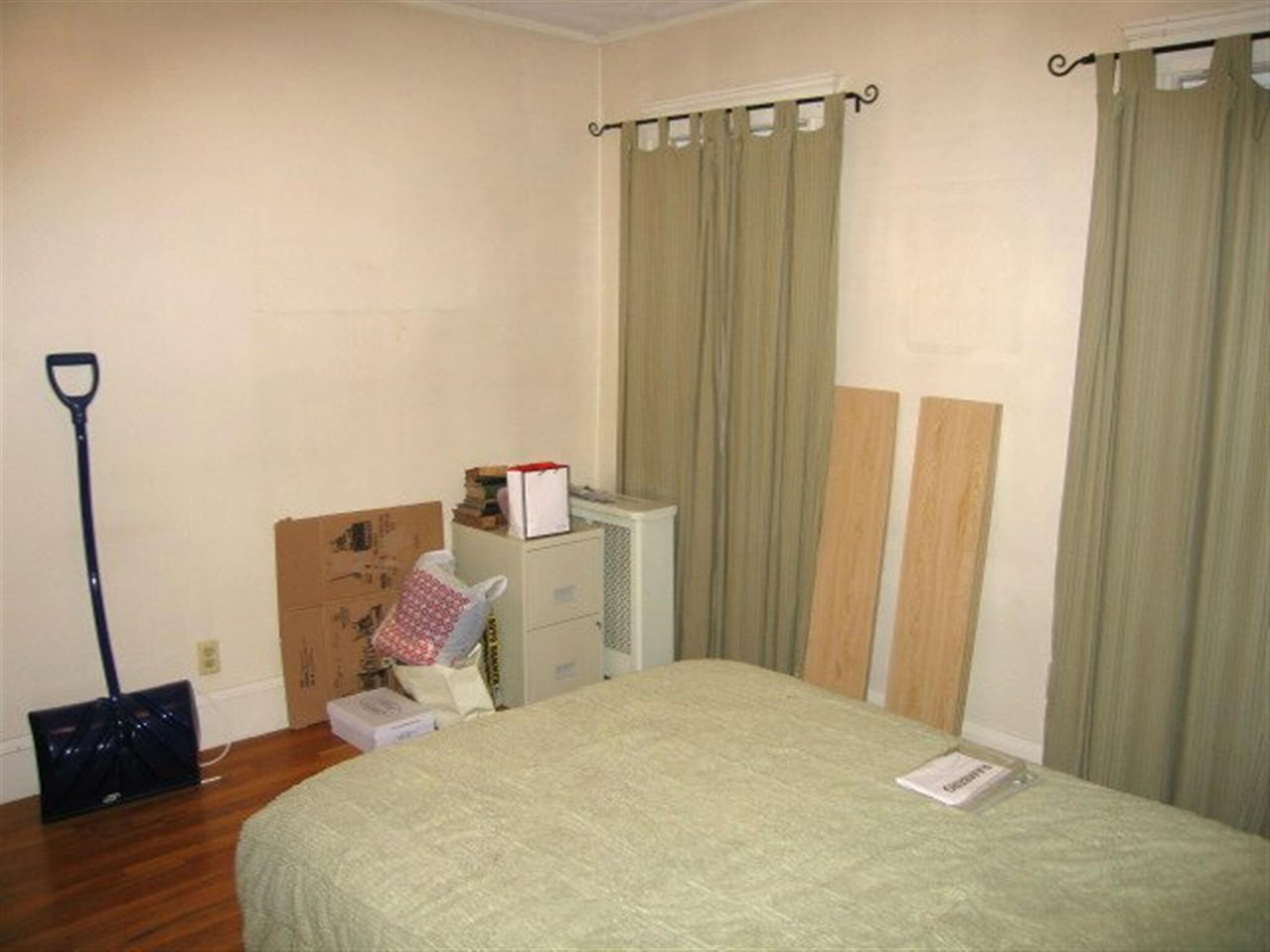 Building Photo - 42 Garrison Ave