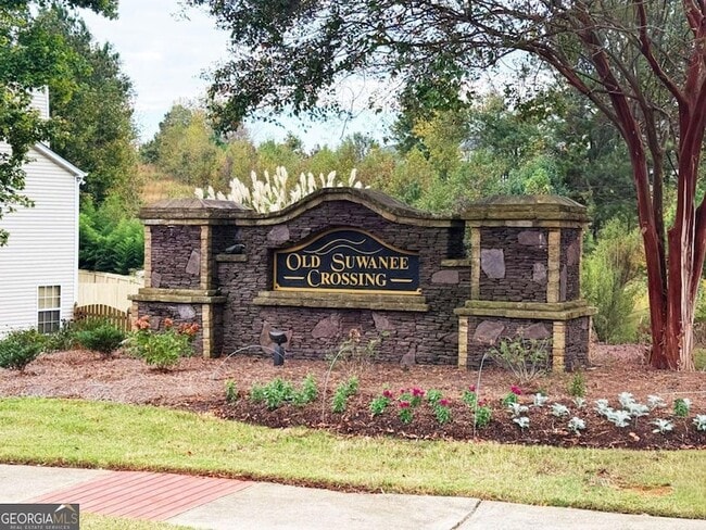 Building Photo - 3998 Oak Crossing Dr NE