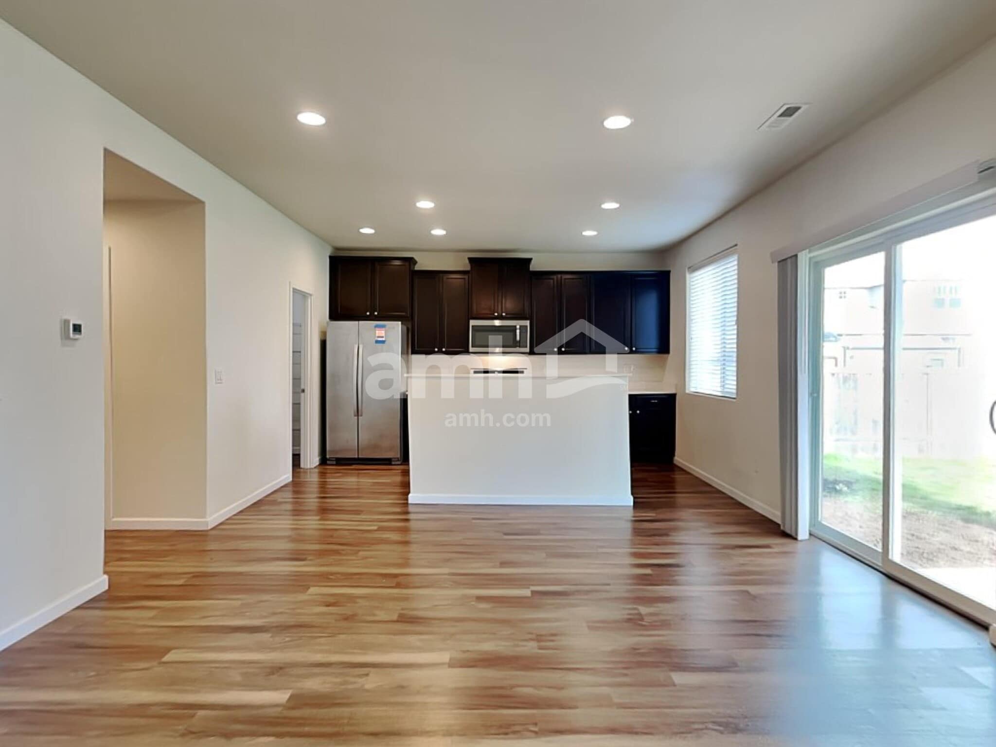 Building Photo - 9011 NE 165th Ave