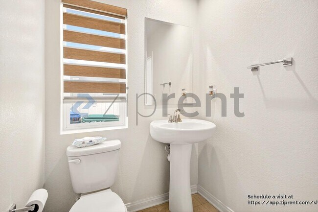 Building Photo - 7651 Heathblossom St