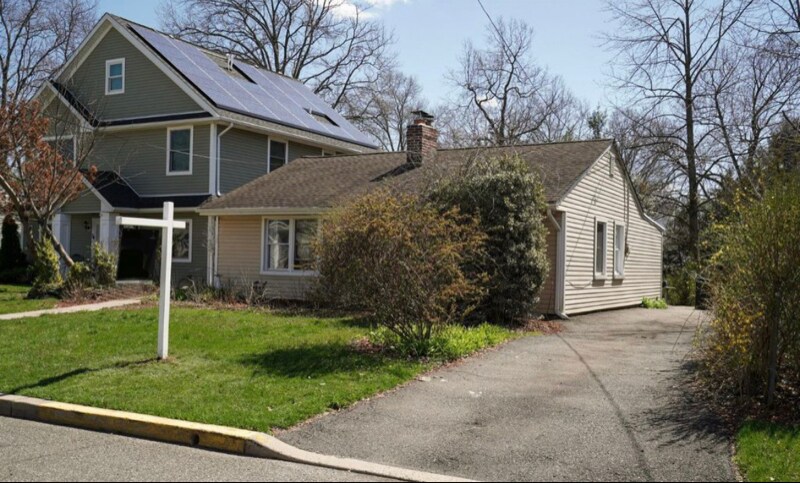 Primary Photo - 28 Summit Ave