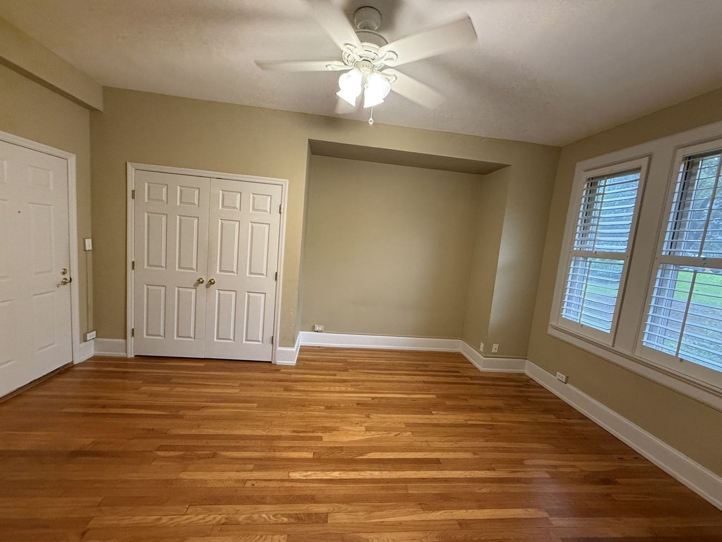 Building Photo - 2068 Walton Wy