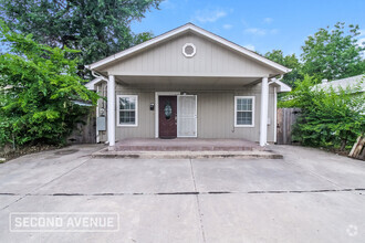 Building Photo - 1521 S Blackwelder Ave
