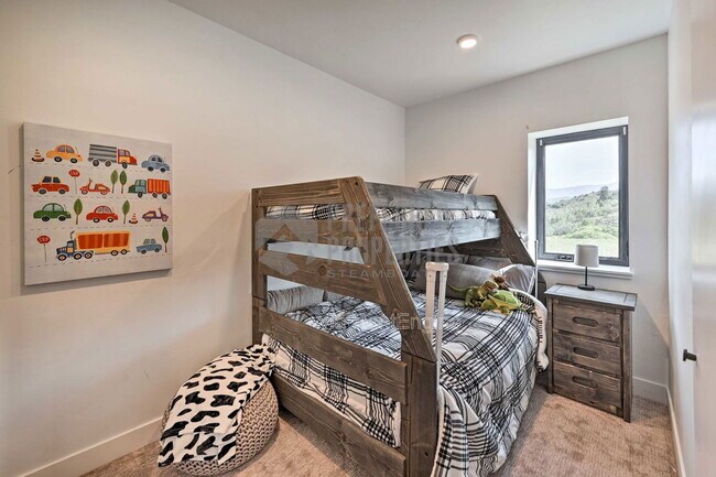 Building Photo - 30610 Boot Ct