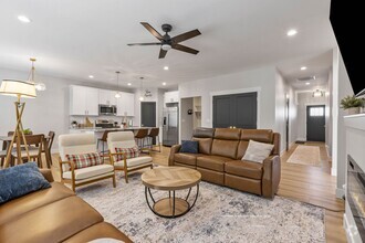 Building Photo - FURNISHED PROPERTY AND INCLUDES ALL UTILITIES