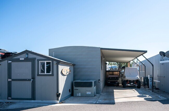 Building Photo - 555 Beachcomber Blvd