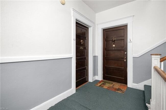 Building Photo - 600 W Olney Rd