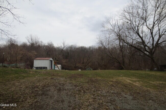 Building Photo - 34 Lake Ave