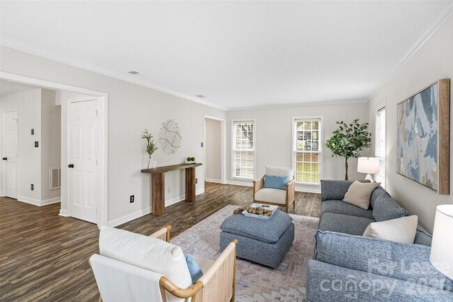 Building Photo - 6600/6602 Porterfield Road Unit
