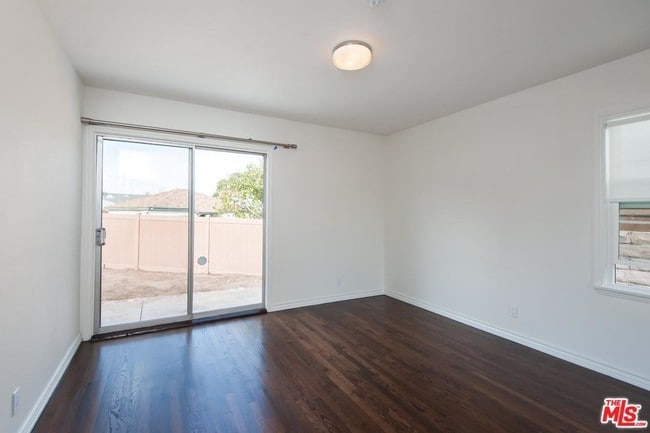 Master Bedroom - 6843 W 85th Pl