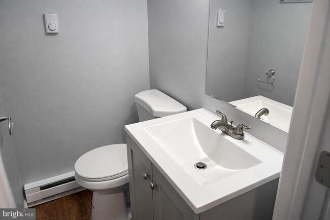 Building Photo - 203 Commonwealth Ave