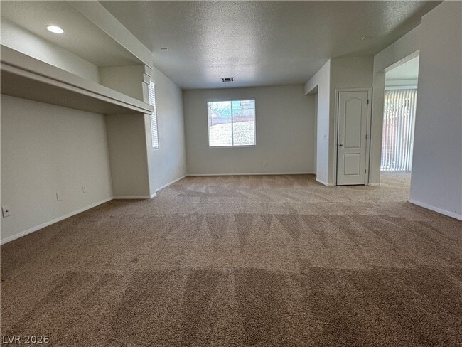 Building Photo - 5029 Ivy Creek Ct