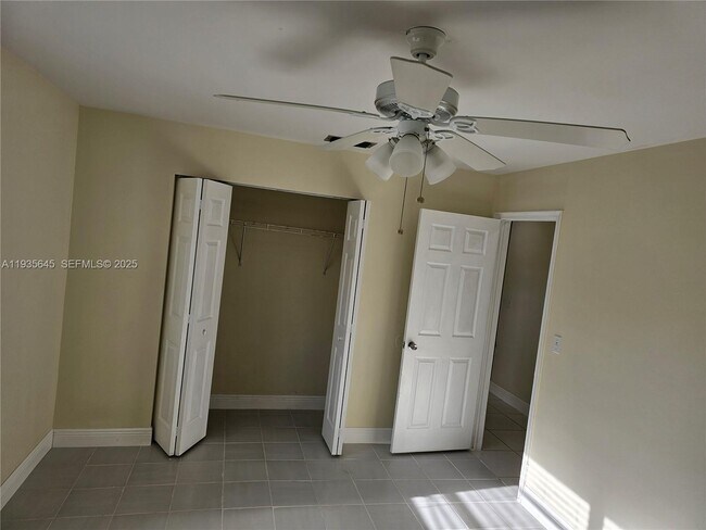 Building Photo - 3580 NW 110th Ln