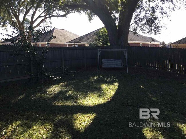 Building Photo - 7714 Kari Ln