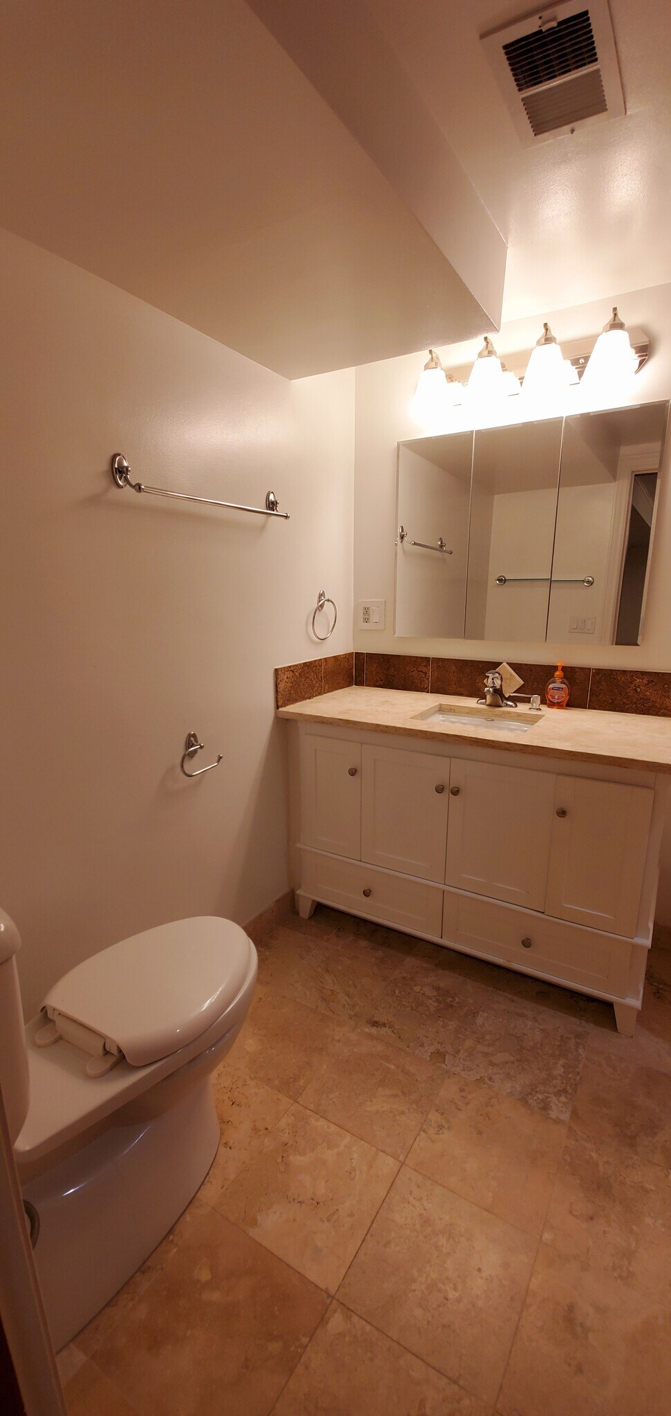 Building Photo - 728 W 800 S