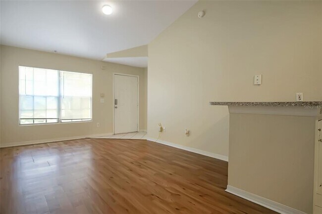 Building Photo - 6416 Raleigh St