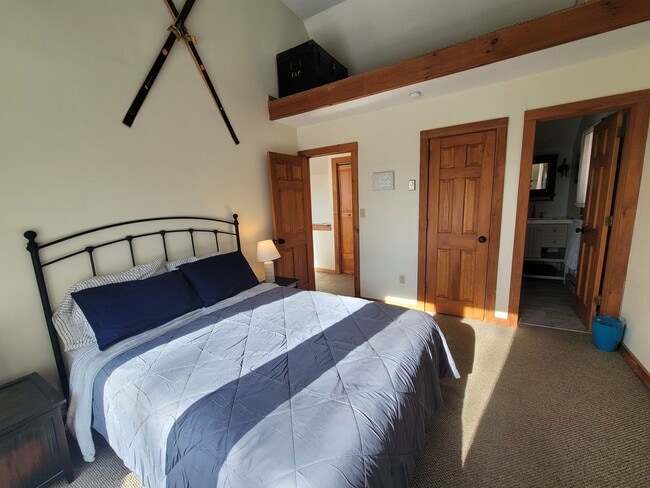 Building Photo - Private Furnished Home in Waterville Estates - 6 mo Winter Seasonal Lease available 11/1/26! - $2495