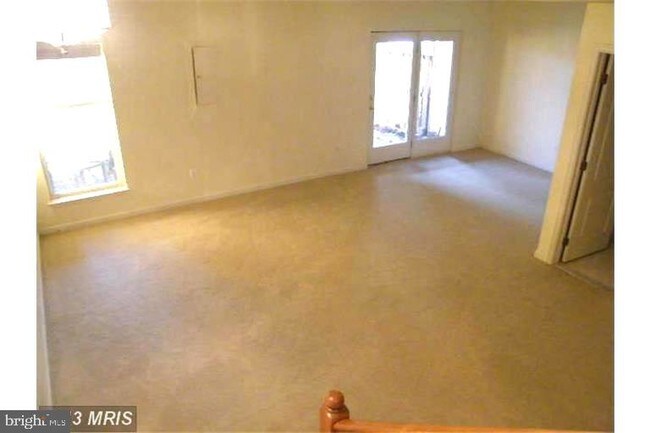 Building Photo - 21505 Trowbridge Square