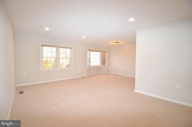 Building Photo - 12318 Cinnamon St