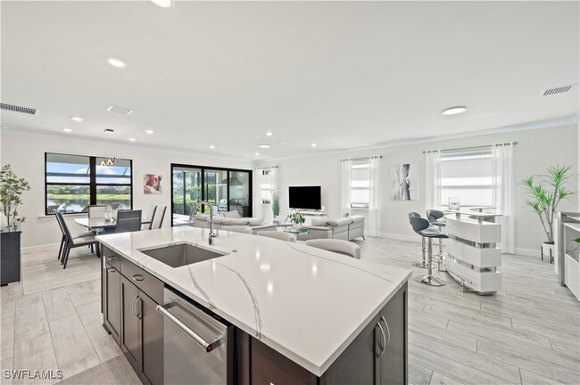 Building Photo - 6767 Pennyroyal Dr