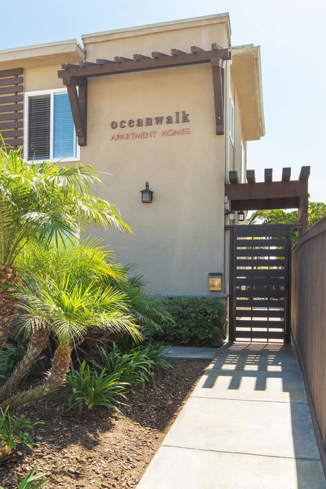 5077 Cape May Avenue San Diego, CA 92107-Oceanwalk Apartment Homes Front Pedestrian Gate - Elan Ocean Walk