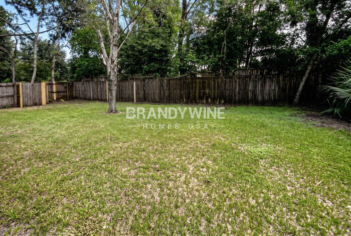 Building Photo - 7418 La Ventura Dr E