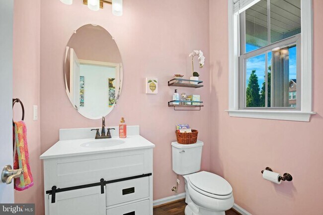 Building Photo - 42526 Oxford Forest Cir