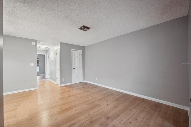 Building Photo - 1509 N Donnelly St