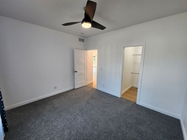 Building Photo - 6817 Timber Ct