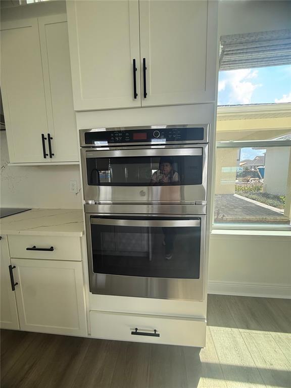 Building Photo - 9803 Gobat Aly