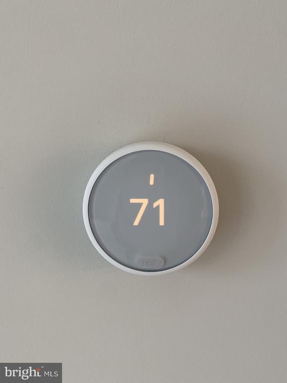 Building Photo - 1761 Old Meadow Rd