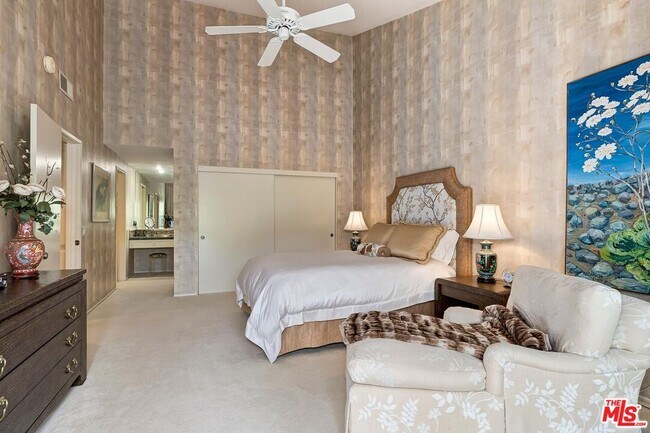 Building Photo - 17171 Palisades Cir