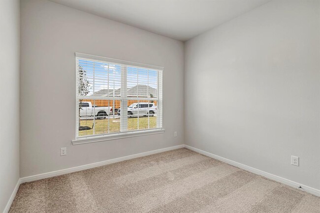 Building Photo - 452 Beechwood Hacienda Dr