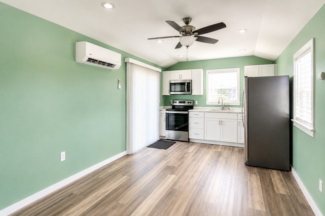 Building Photo - Brand-New Pet-Friendly Tiny Home with Utilities Included & Private Deck