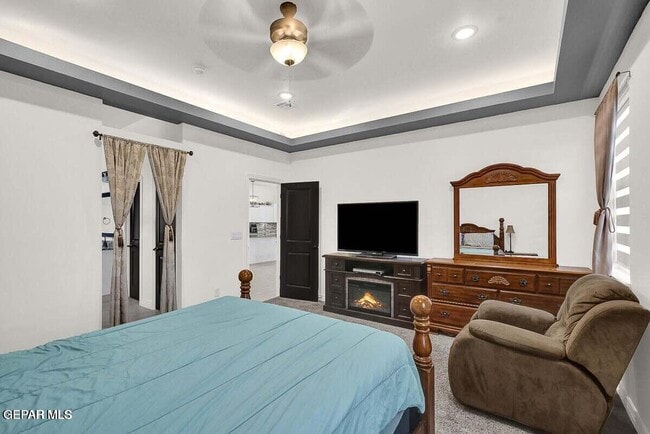 Building Photo - 12365 Desert Wolf Ave