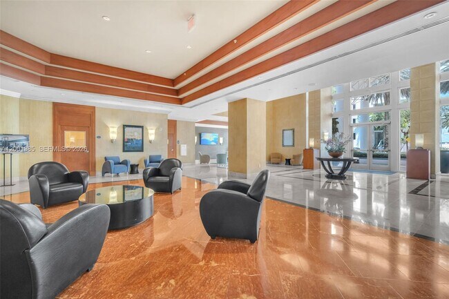 Building Photo - 7900 Harbor Island Dr