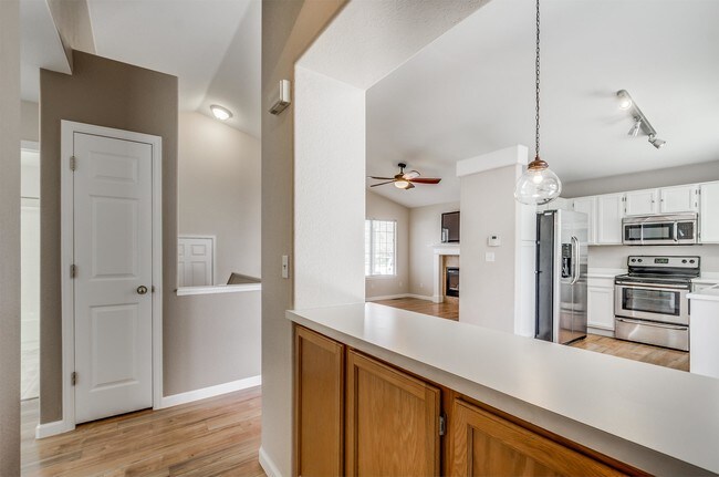 Building Photo - 8708 Greengrass Way