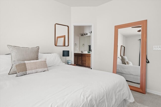 Building Photo - 3006 N 37th St