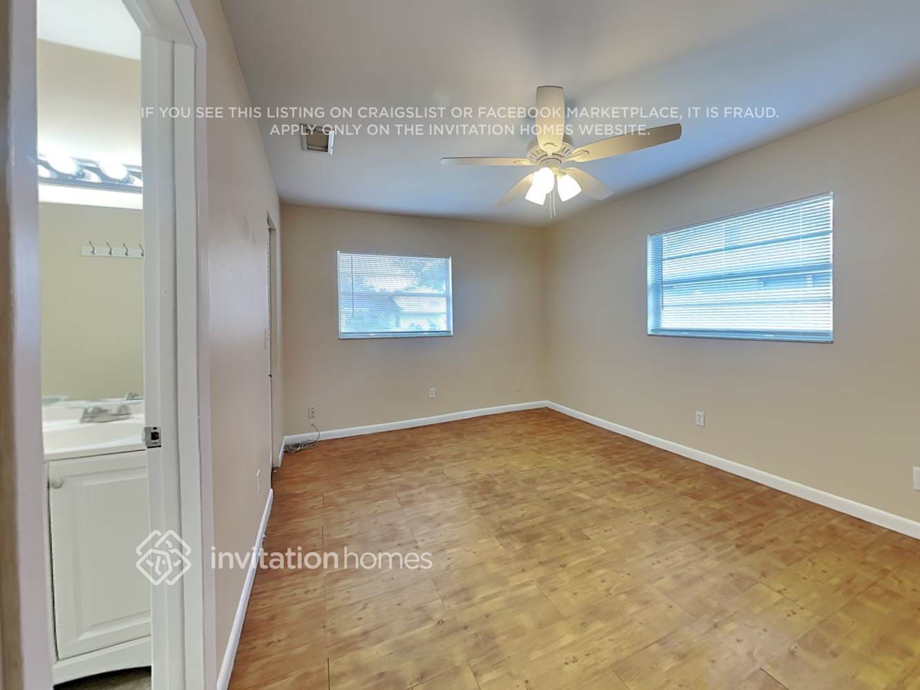 Building Photo - 8303 W Hiawatha St
