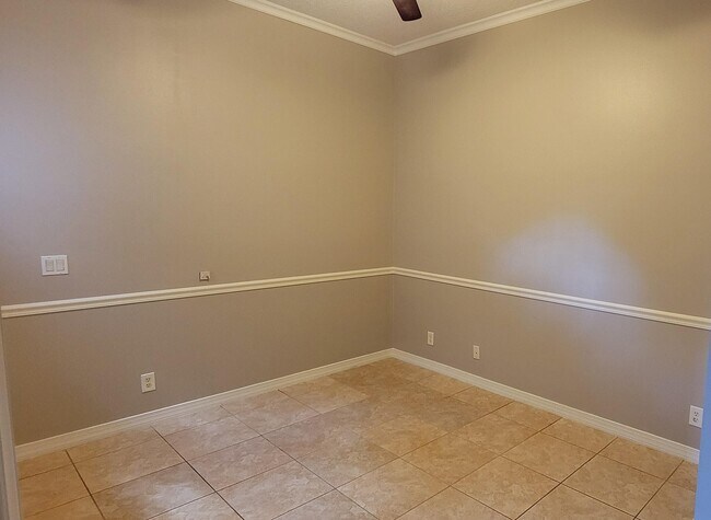 Building Photo - 8625 Plum Cay