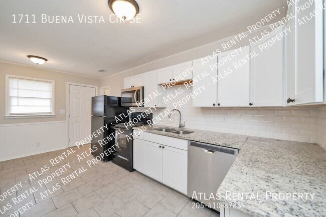 Building Photo - 1711 Buena Vista Cir SE Decatur, AL 35601