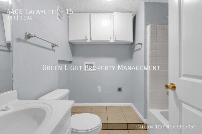 Building Photo - 4406 Lafayette-15