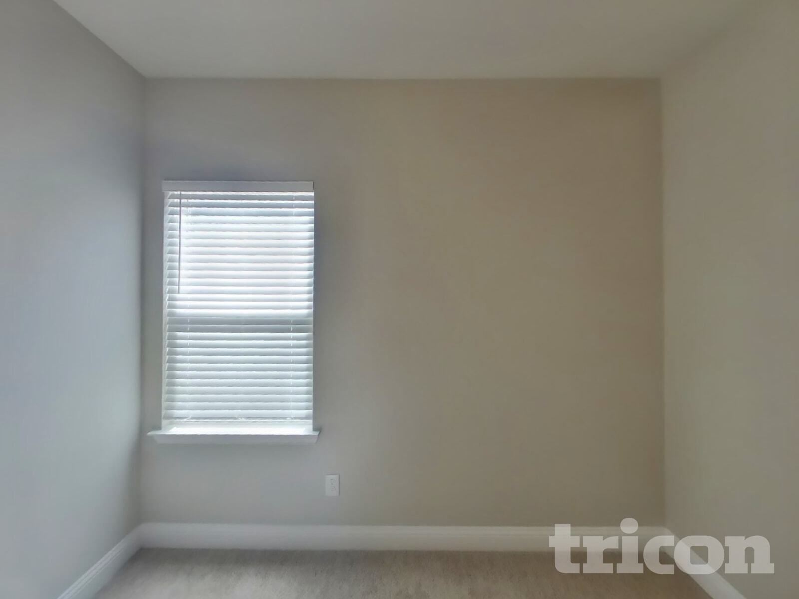 Building Photo - 1340 Beach Dr