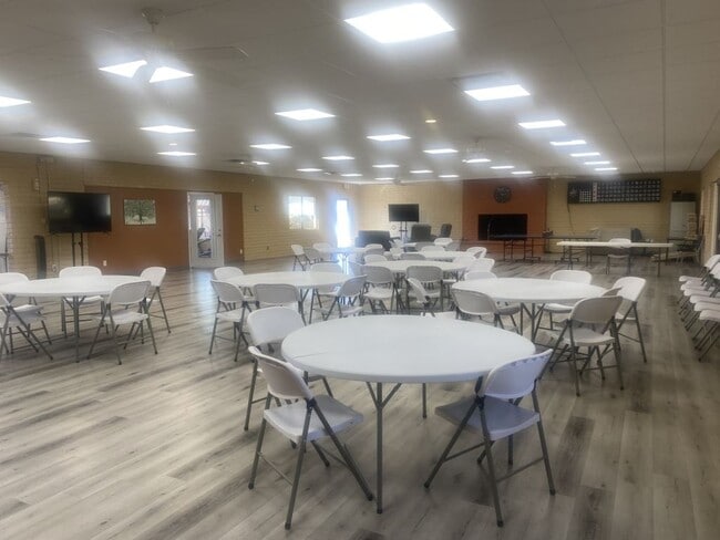 Building Photo - 16612 N 2nd Ln